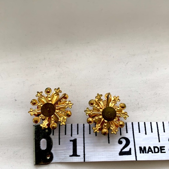MCM thread back earrings - Picture 5 of 7